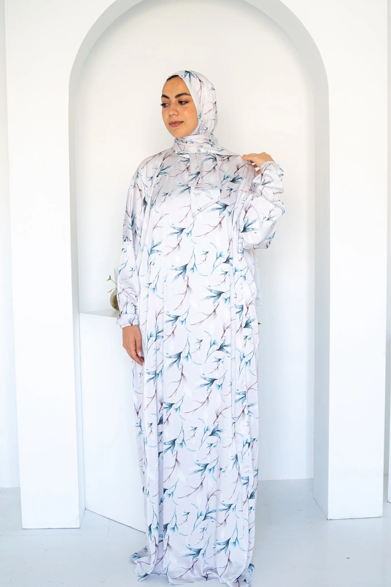Aisha isdal - Image 2