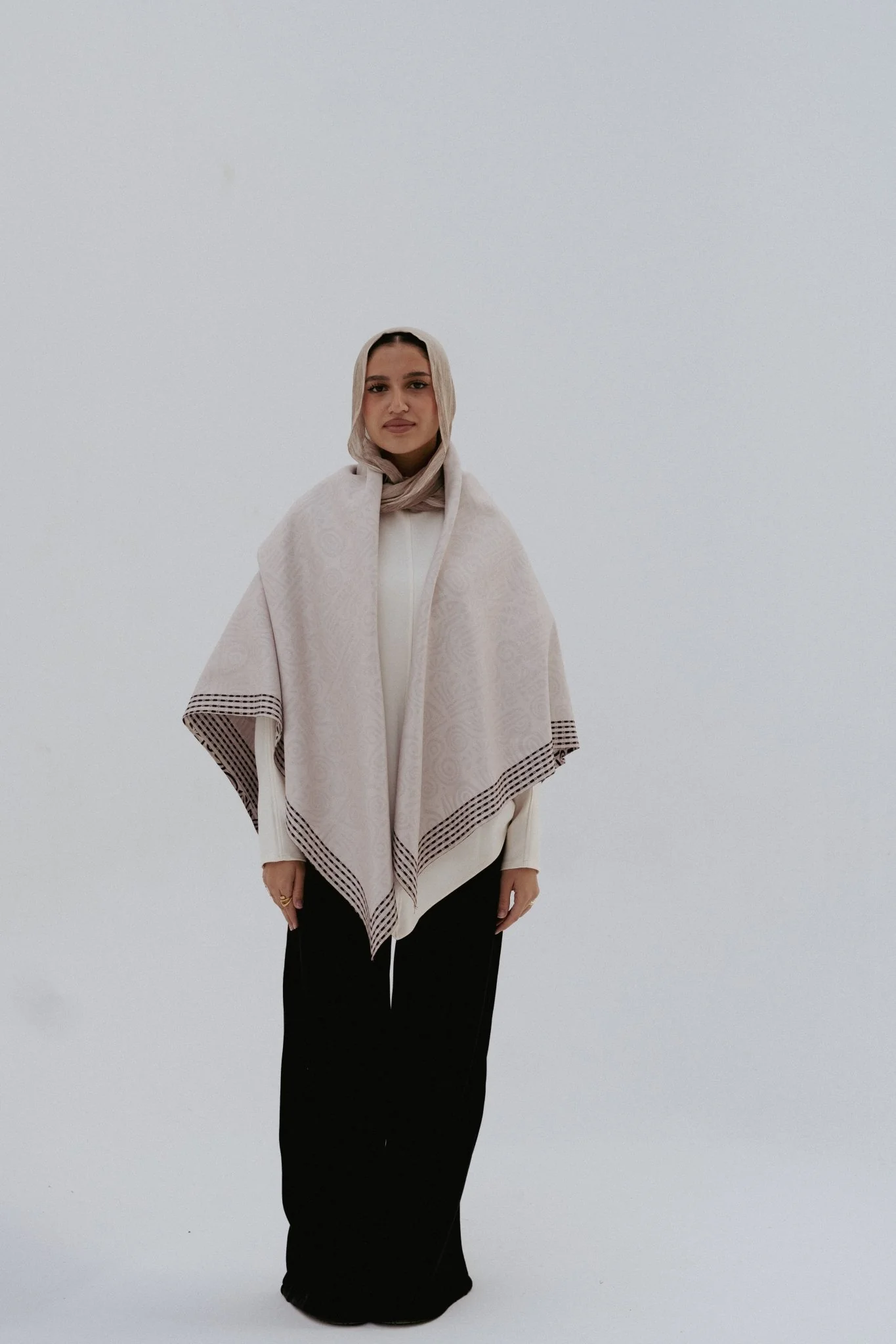 Bold Nature Shawl - Image 5