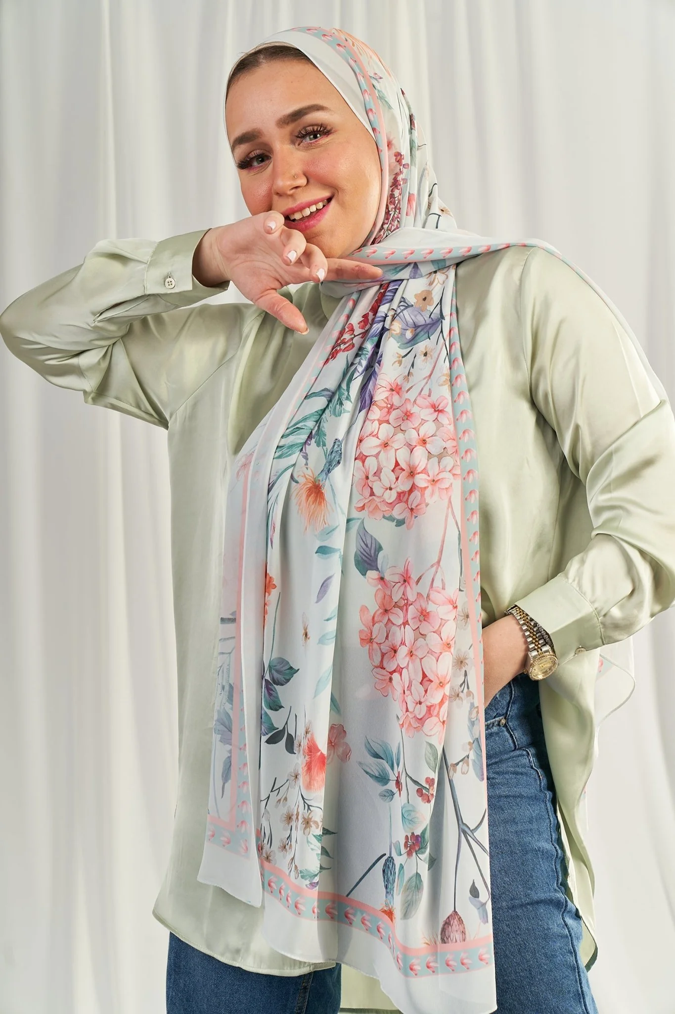 Fleuri Rose - Image 2
