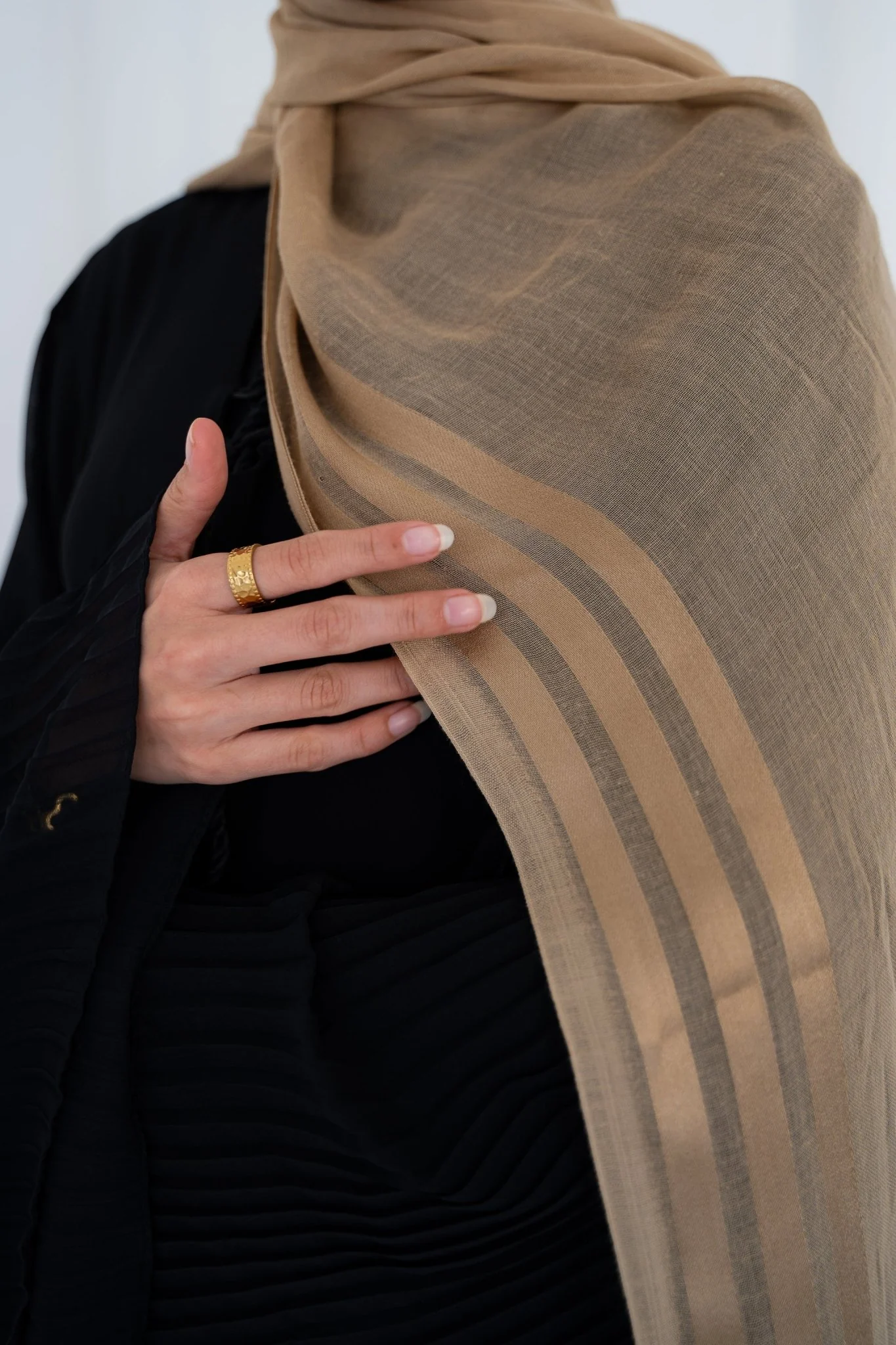Gold Linen - Image 3