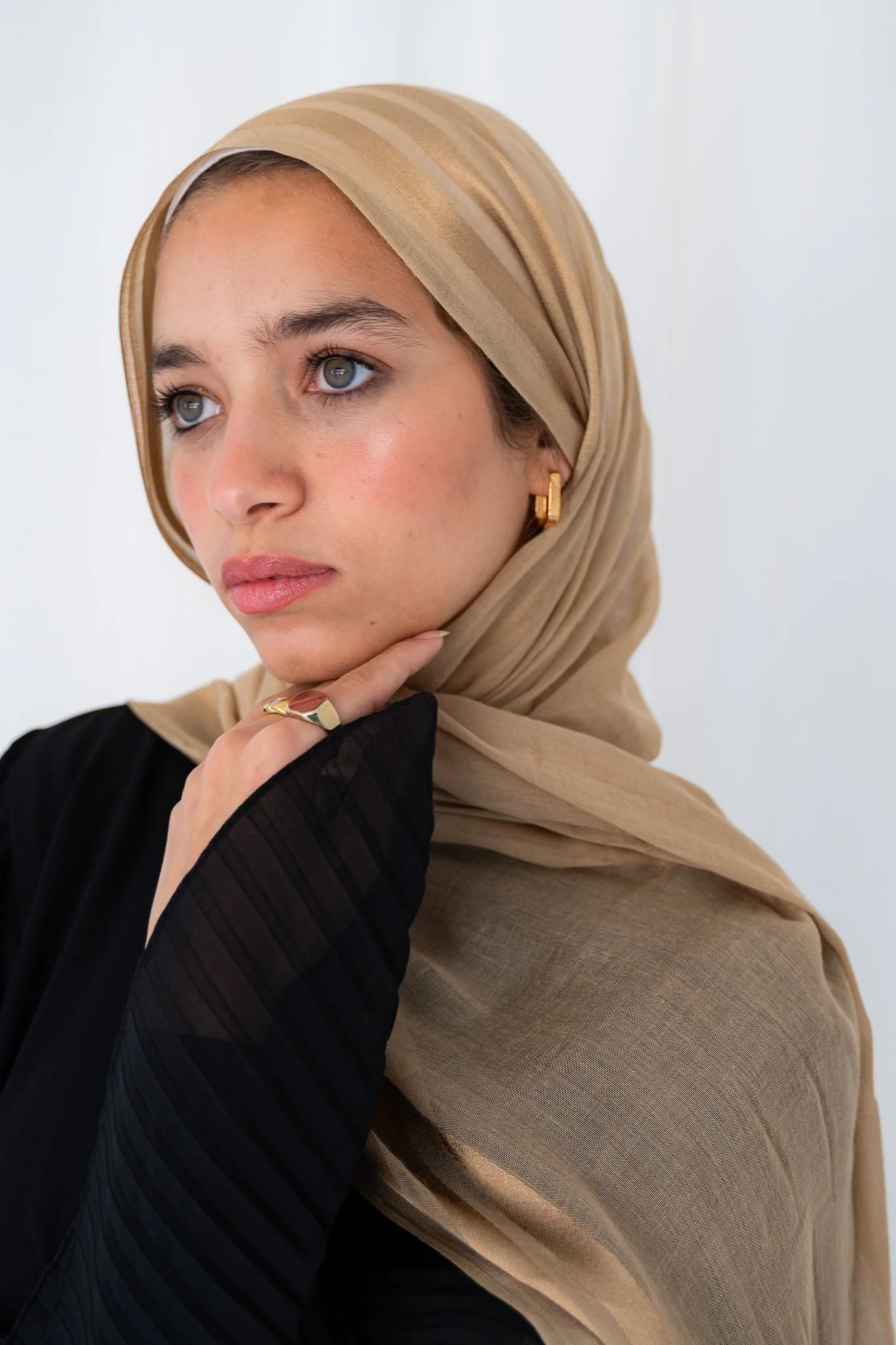 Gold Linen - Image 5