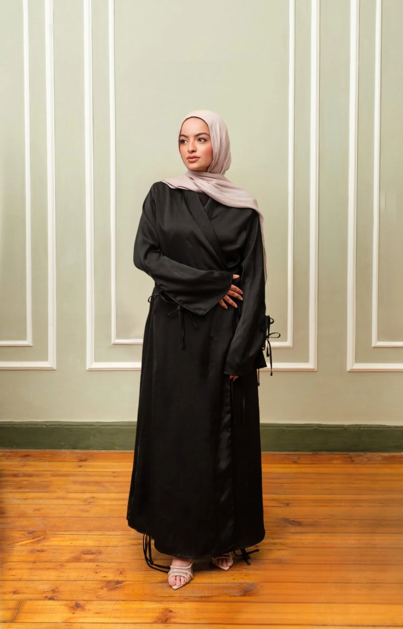 Hameeda abaya - Image 3