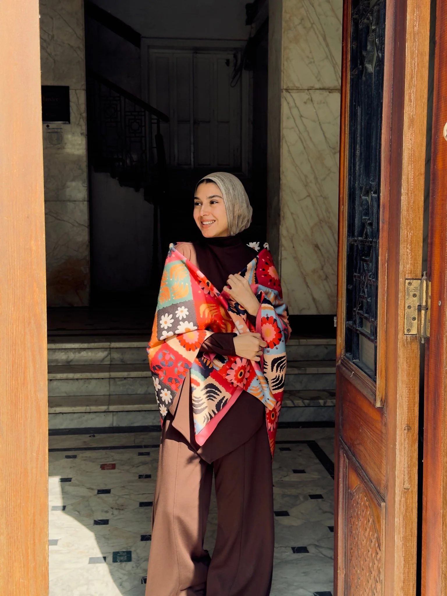 pinky girl shawl - Image 5