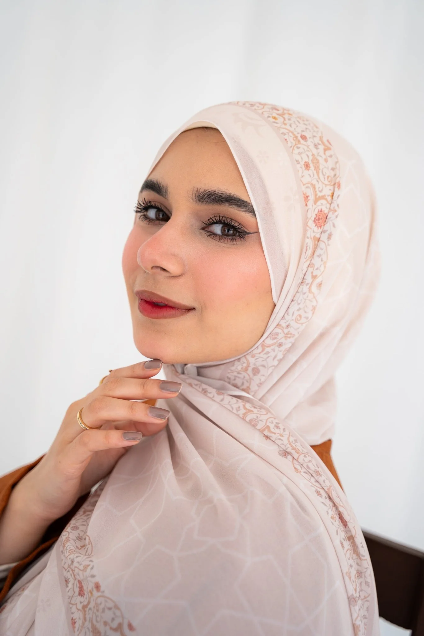 Andalusian grace - Image 2