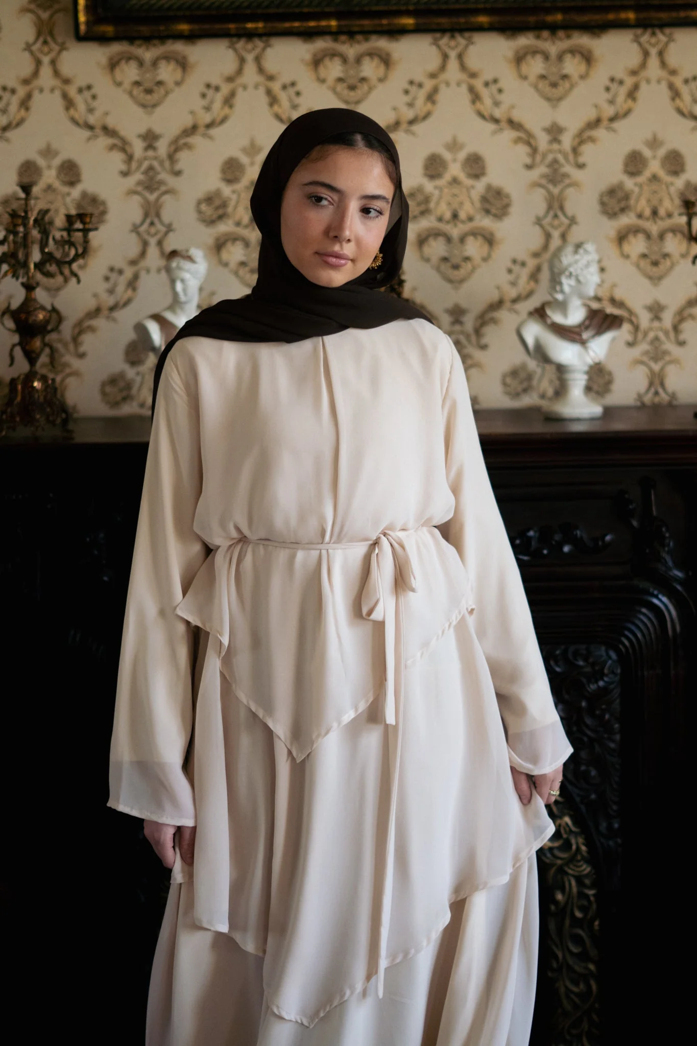 Swan chiffon dress - Image 5