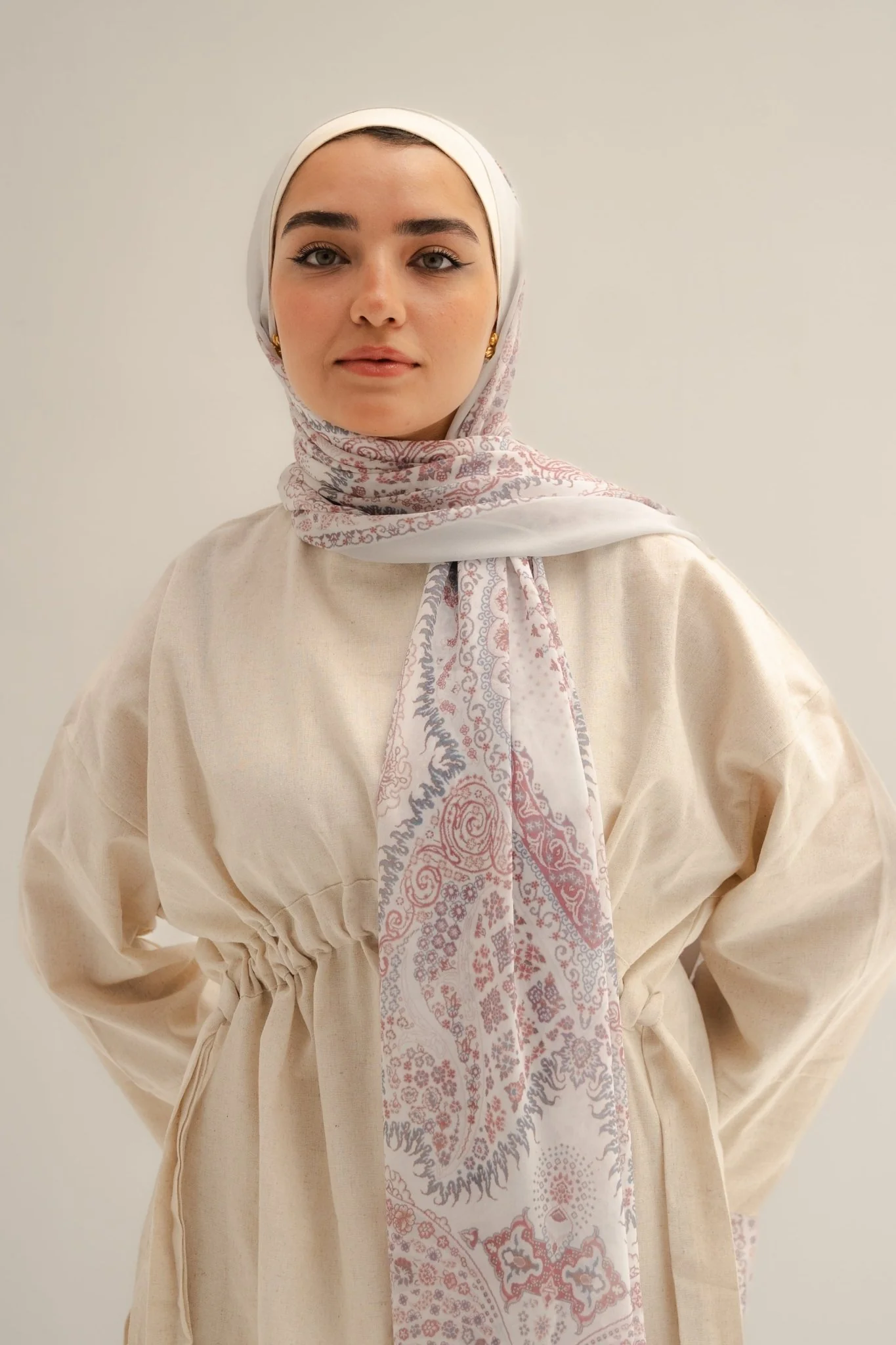 Mon - Image 2