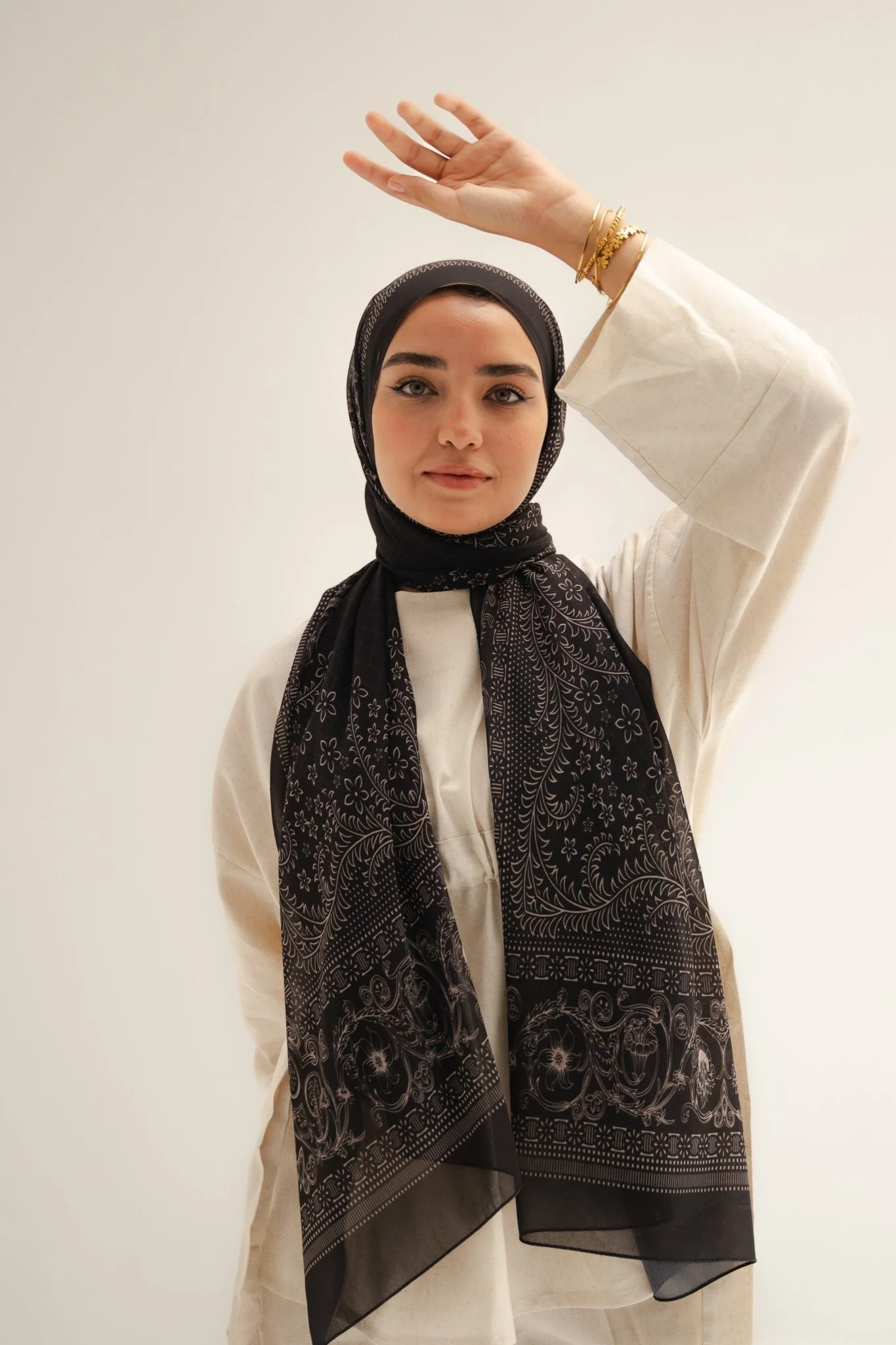 Black Demure - Image 2