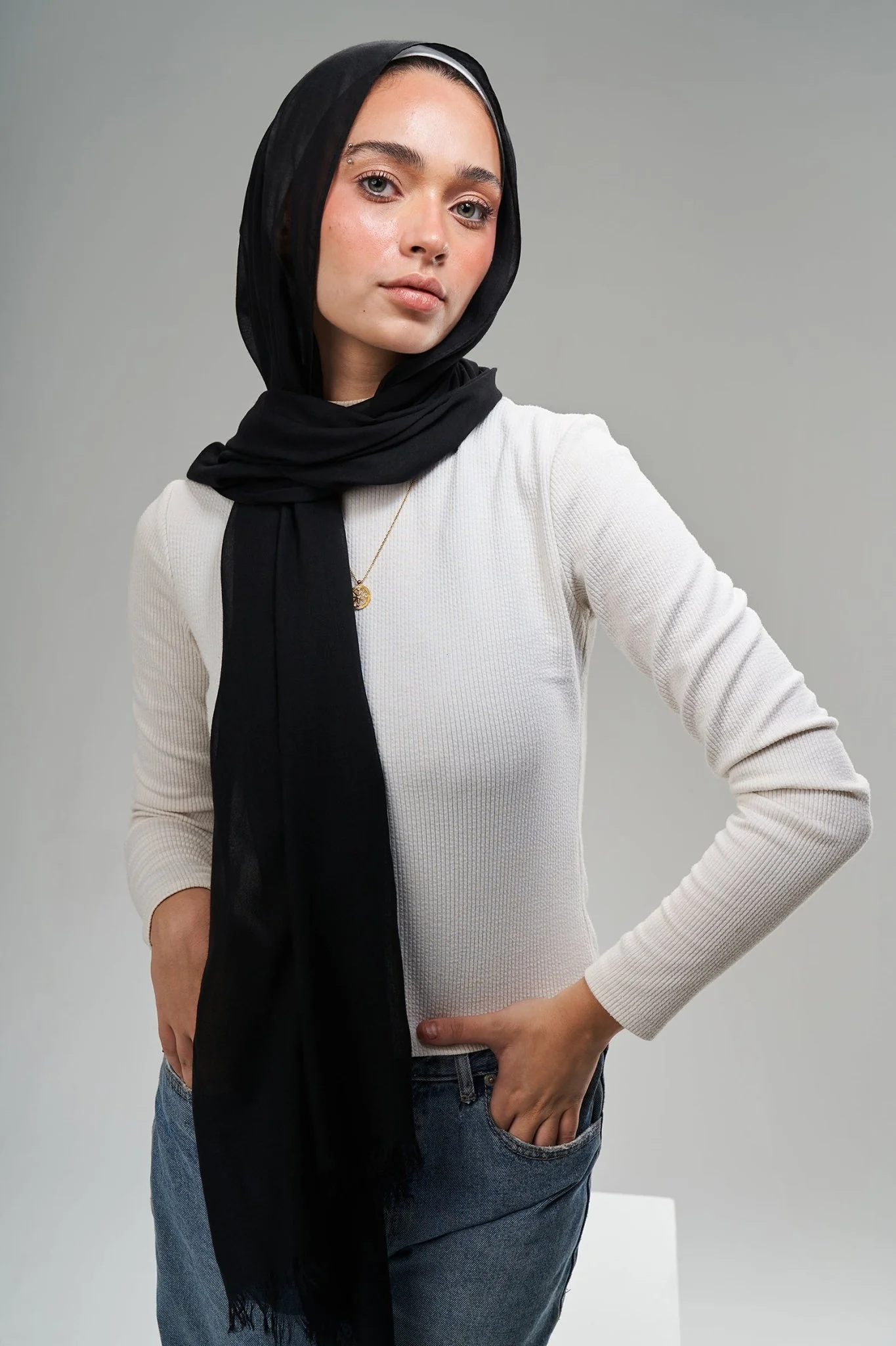 Black Cotton - Image 3