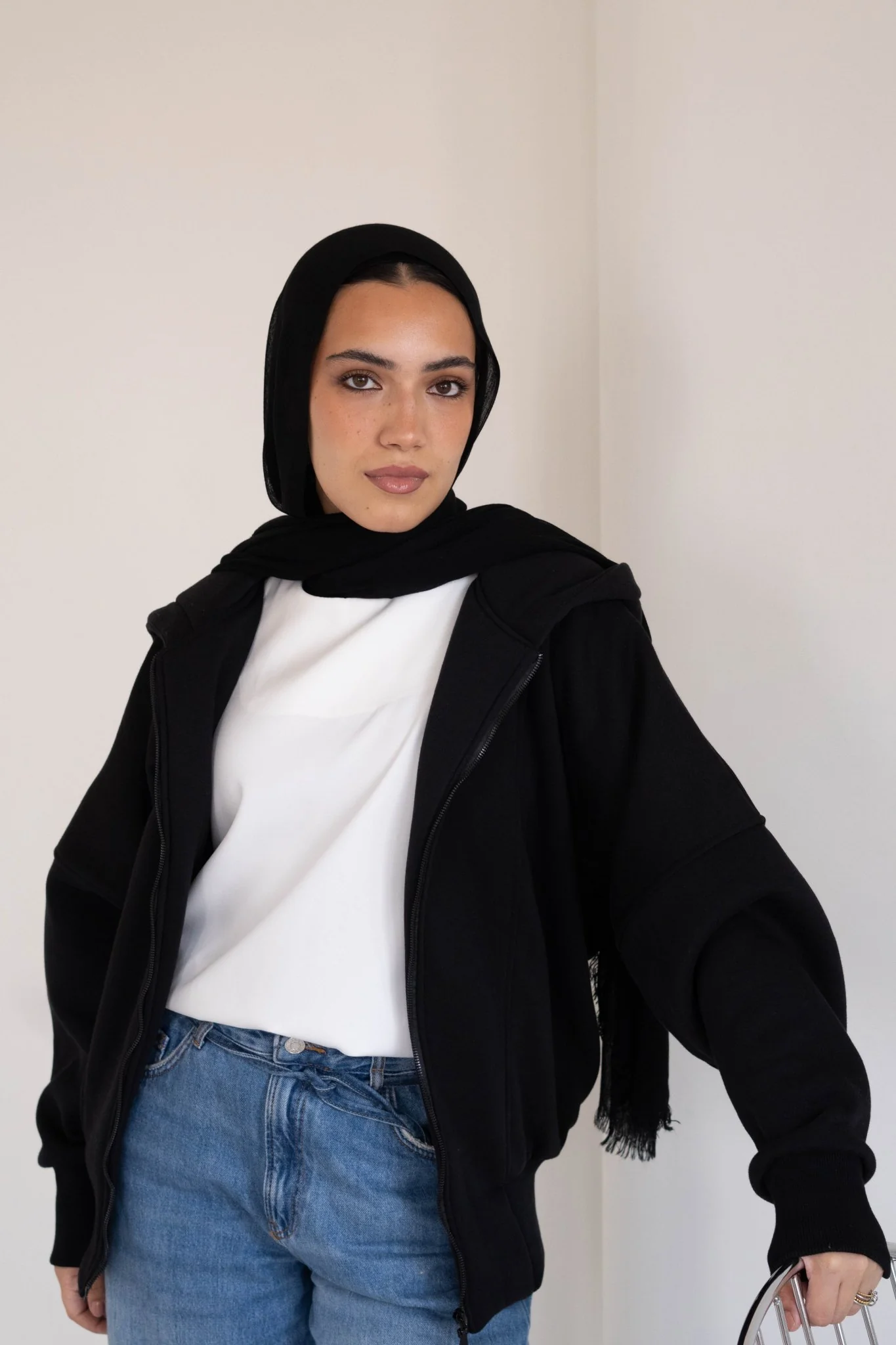 Sweatshirt | Cropped Hoodie - Image 2