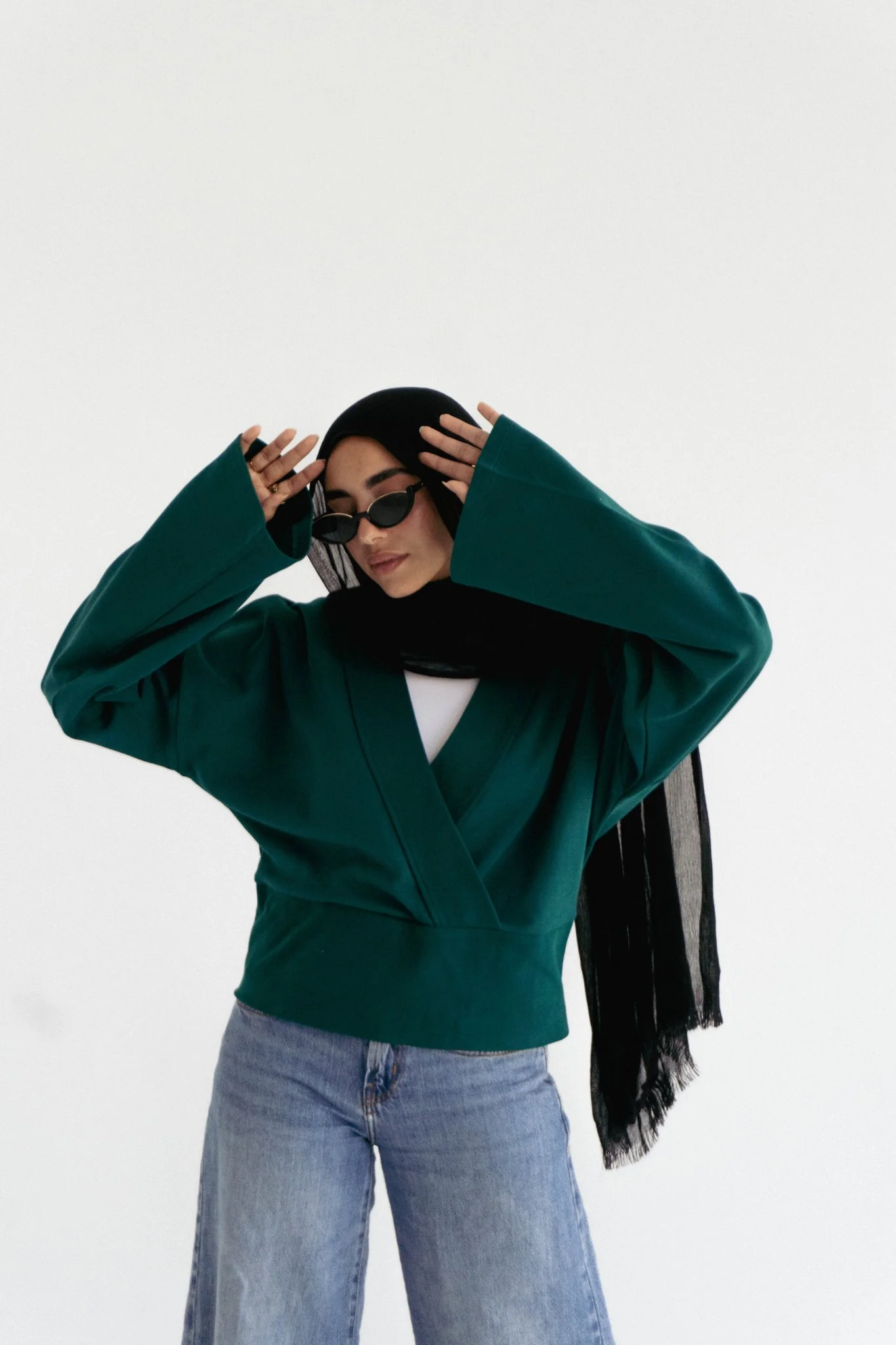 The wrap cozy top in emerald green - Image 4