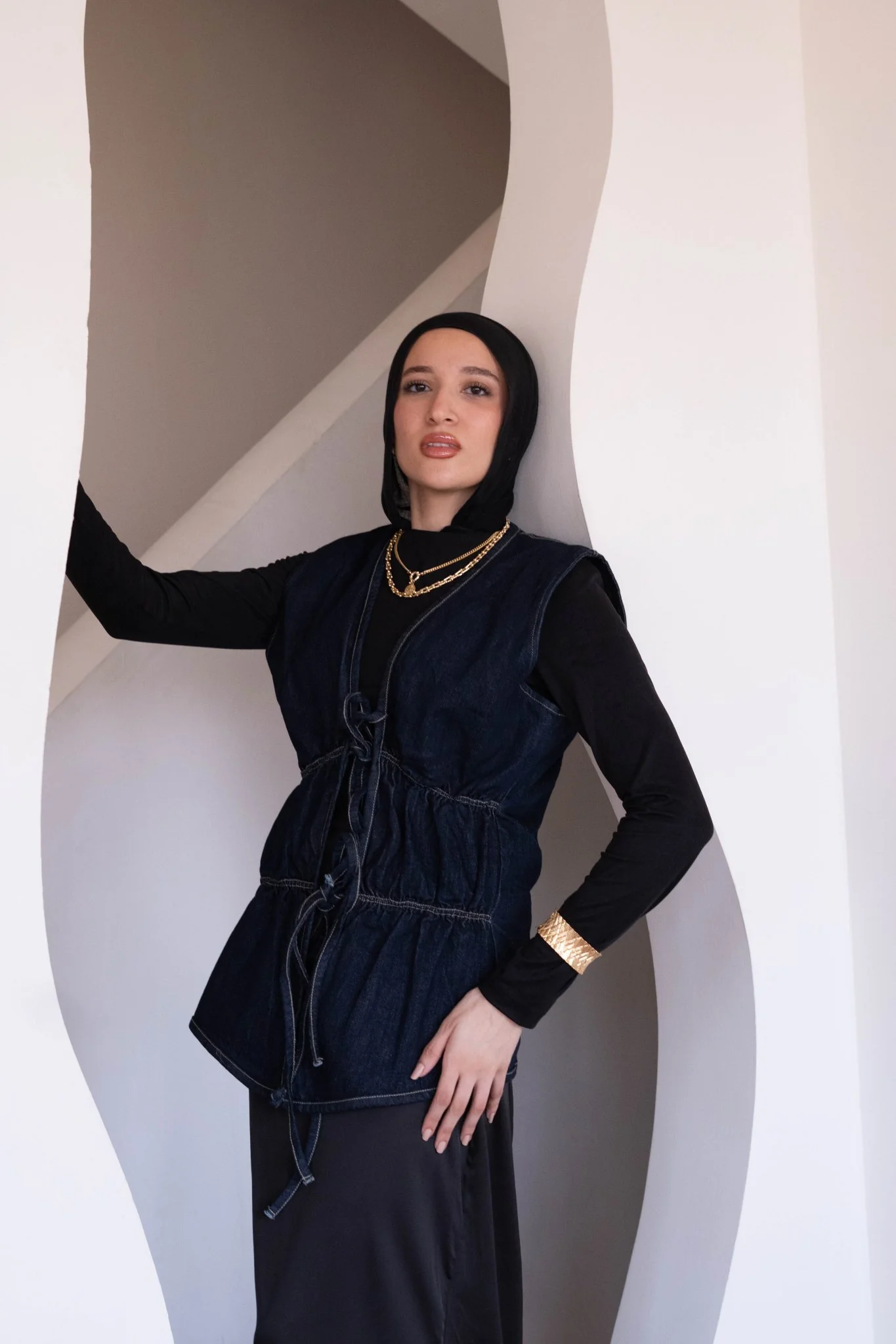 yascelina tie-front top in denim